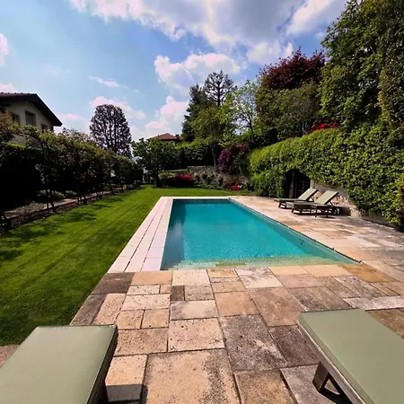 Villa Estate With Pool, Gardens & Views Cernobbio