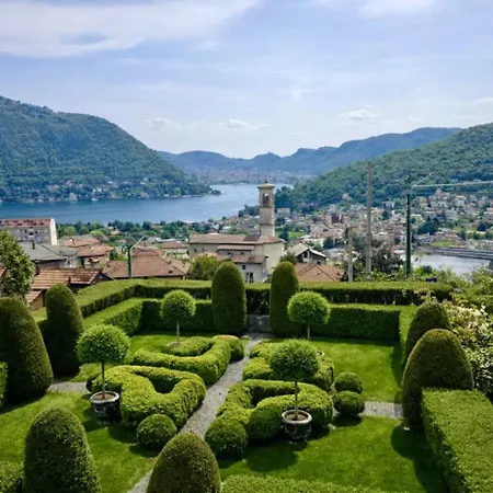Estate With Pool, Gardens & Views * Cernobbio