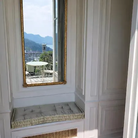 Estate With Pool, Gardens & Views *
